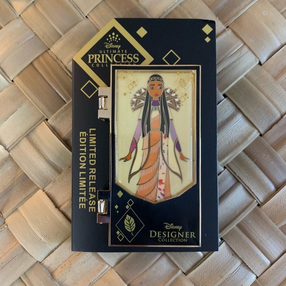 Disney  Pocahontas , designer ultimate Collection pin . - Picture 3 of 6